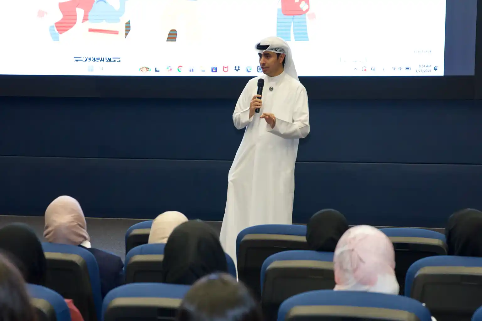 (نزاهة) تنظم الورش التعريفية لمعلمي المدارس المشاركة في مشروع “بنكي” للعام الدراسي 2026-2027