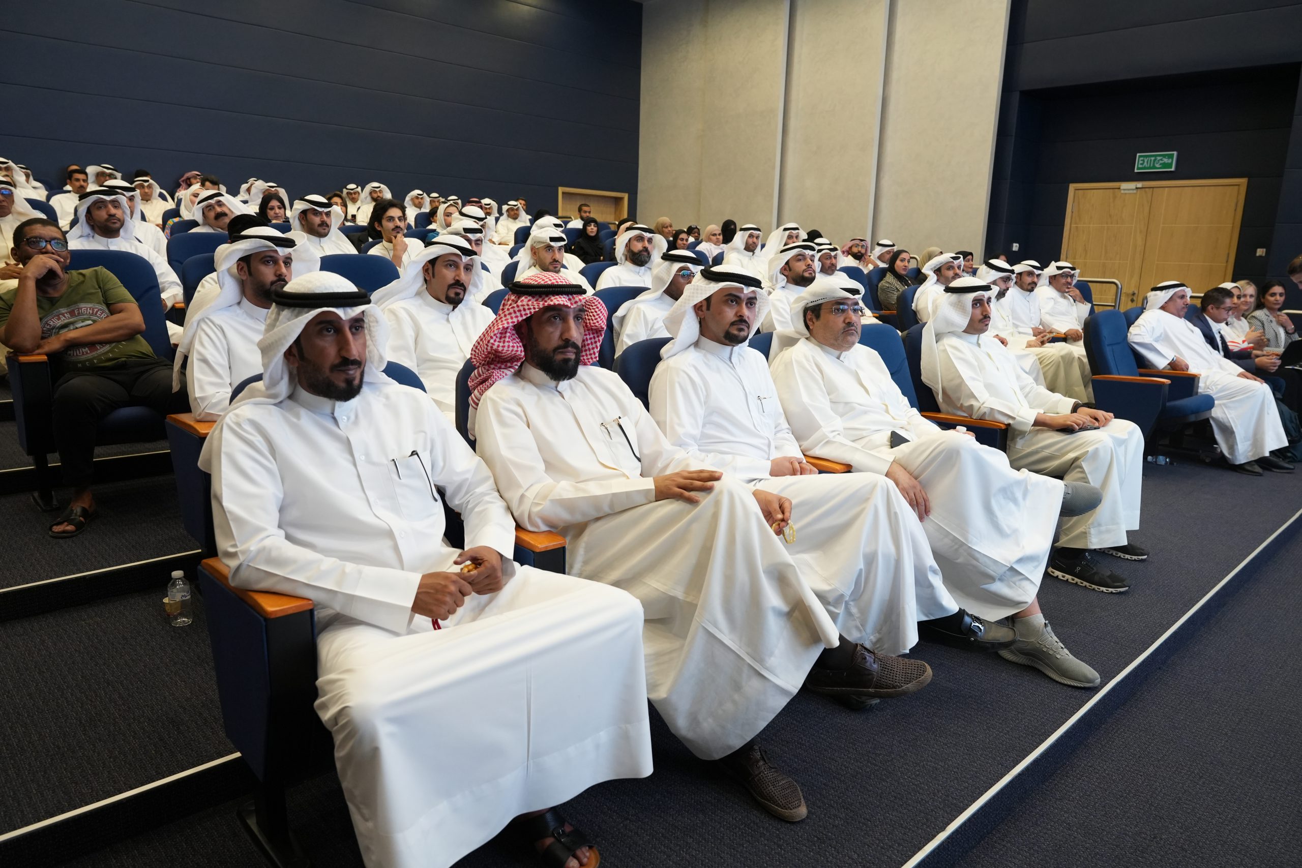 (نزاهة) تستضيف الدورة التدريبية لمتطوعي جمعية الشفافية للإشراف على متابعة الانتخابات البرلمانية